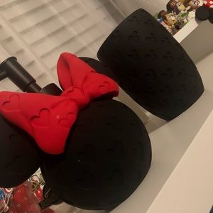 Mickey & Minnie Liquid Soap Dispenser & Brush Holder ♥️🖤♥️🖤
